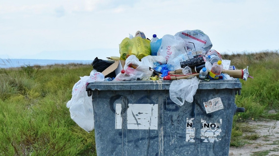 Vermeidung und Entsorgung von Müll auf öffentlichen Flächen